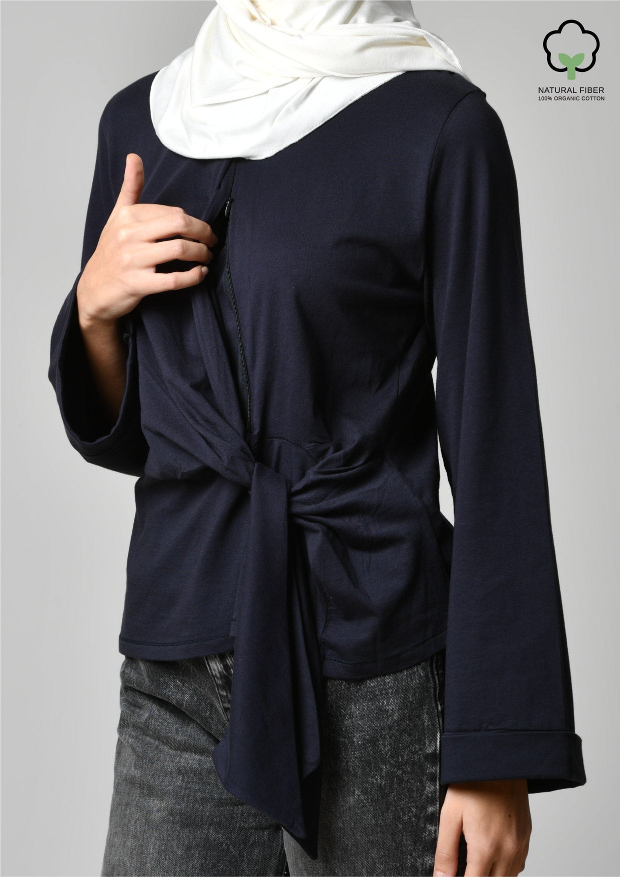 Lotus-Navy-Side