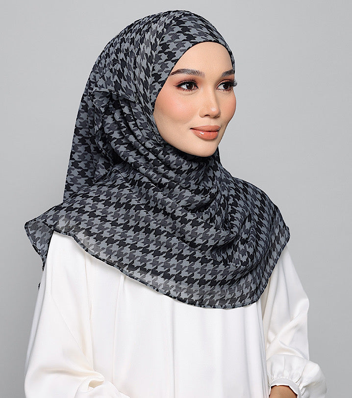 Houndstooth Charcoal