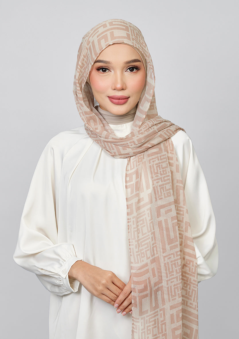 Monogram Sand