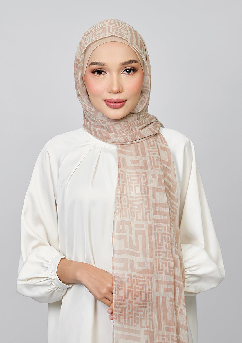 Monogram Sand