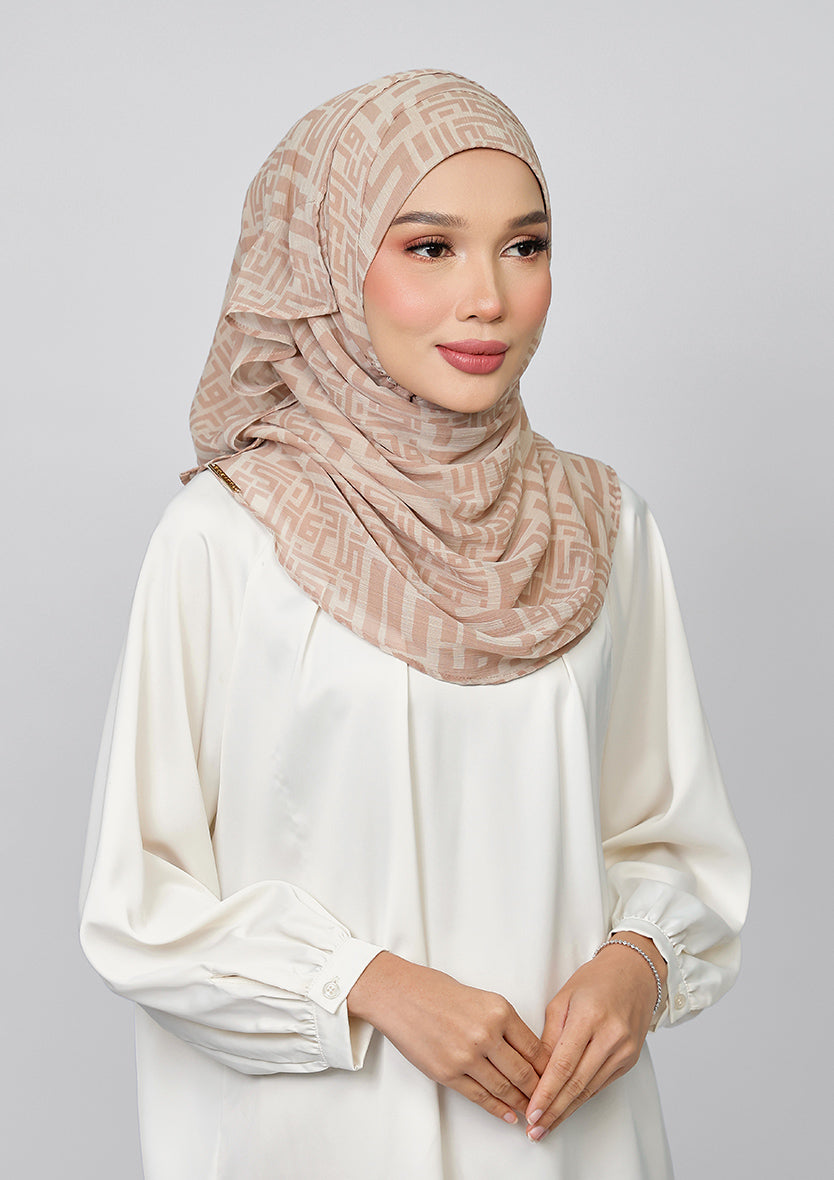 Monogram Sand