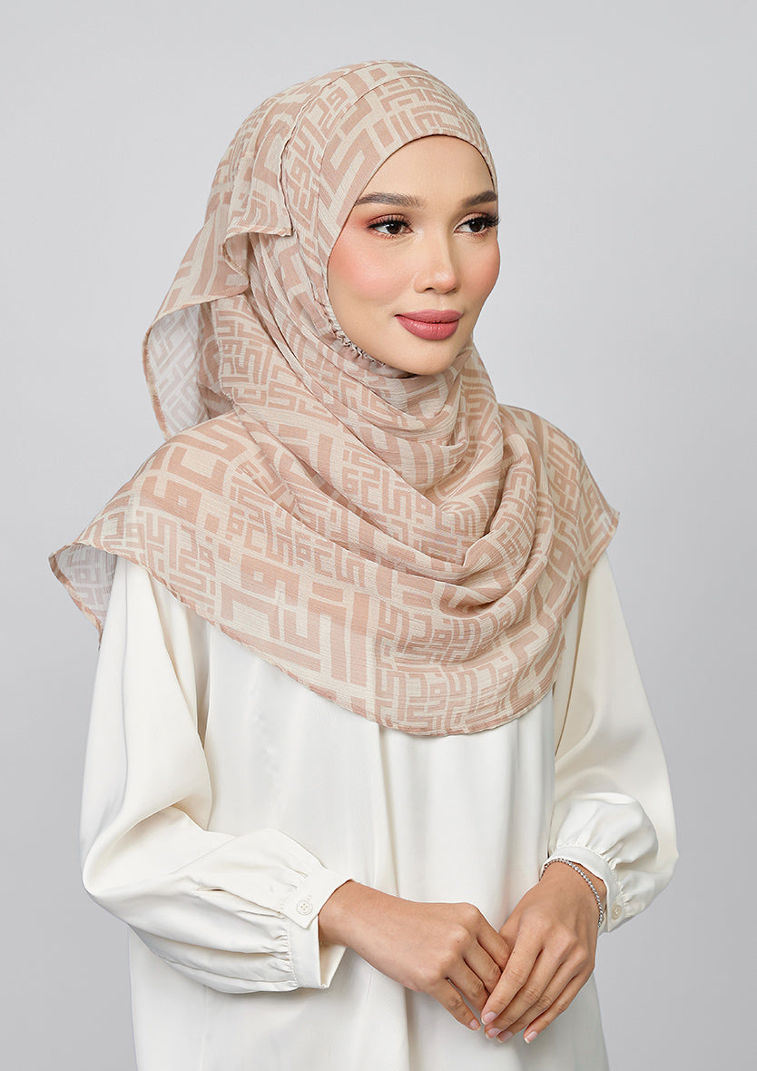 Monogram Sand